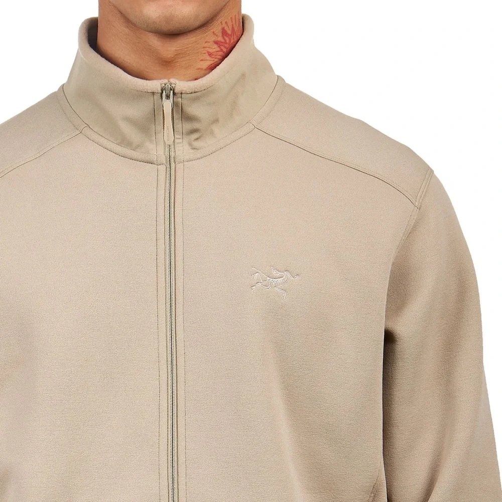 Arc’teryx Men's Kyanite Jacket in Smoke Bluff Size L/G